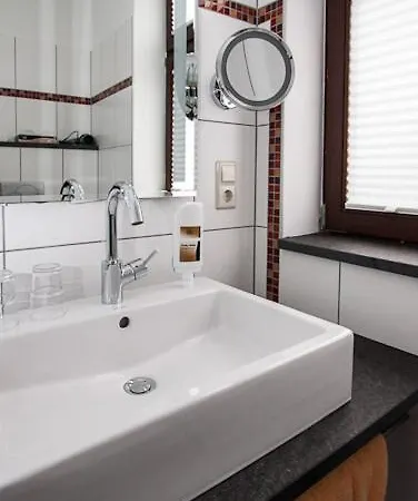 Otel Goldener Pfropfenzieher