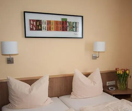 Otel Goldener Pfropfenzieher Oberwesel