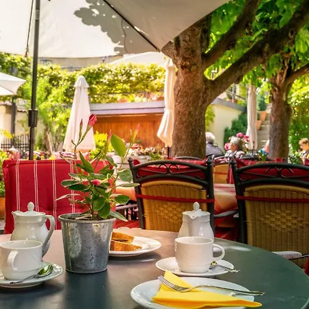 Otel Goldener Pfropfenzieher