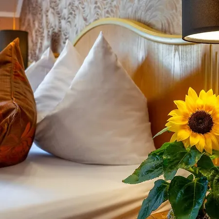 Goldener Pfropfenzieher Hotel Oberwesel