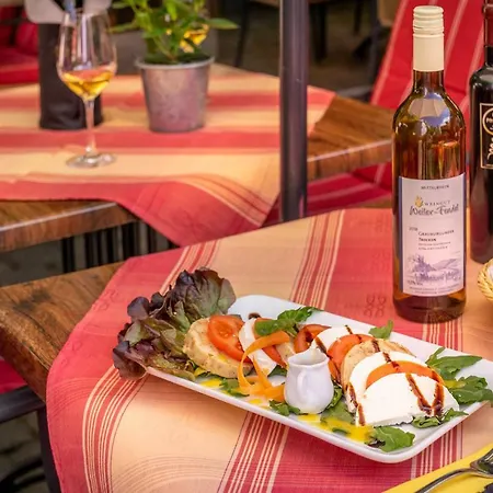 Otel Goldener Pfropfenzieher Oberwesel