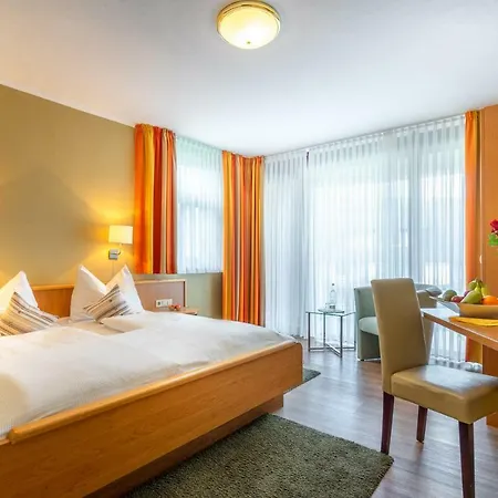 Goldener Pfropfenzieher Hotel 3*