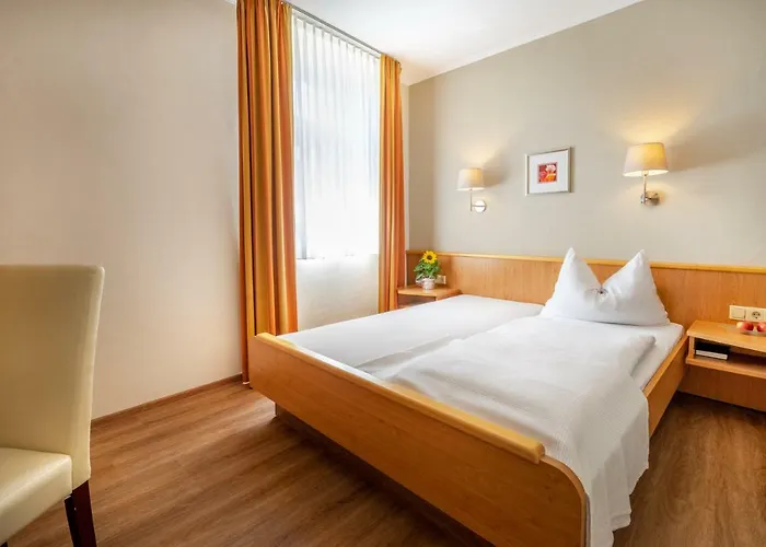 Goldener Pfropfenzieher Hotel 3*